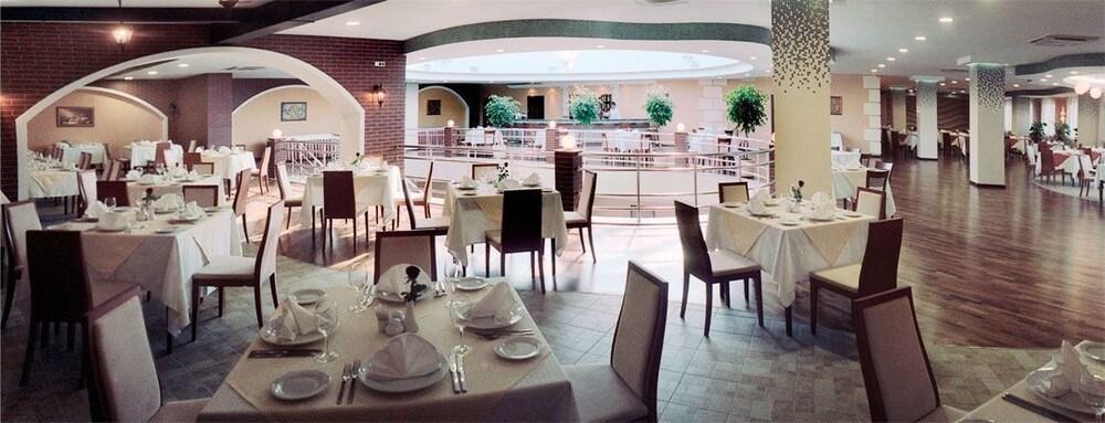 Optima Odesa Hotel Nhà hàng bức ảnh