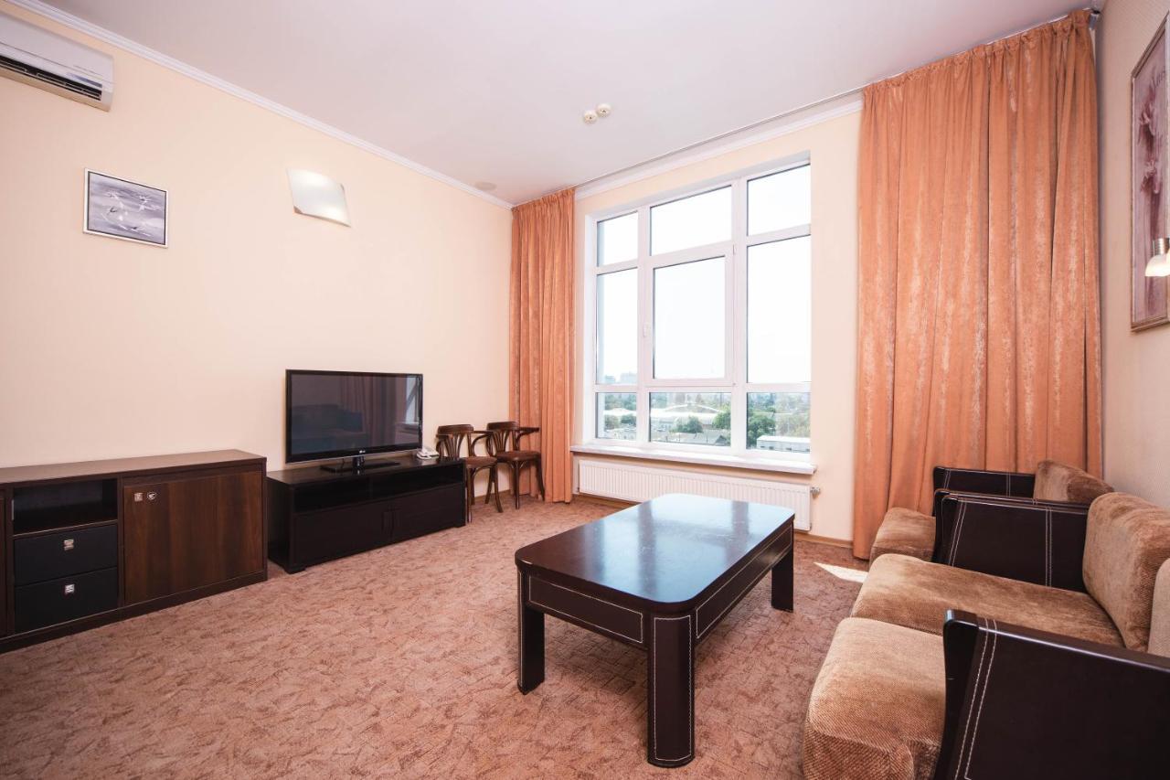 Optima Odesa Hotel Ngoại thất bức ảnh