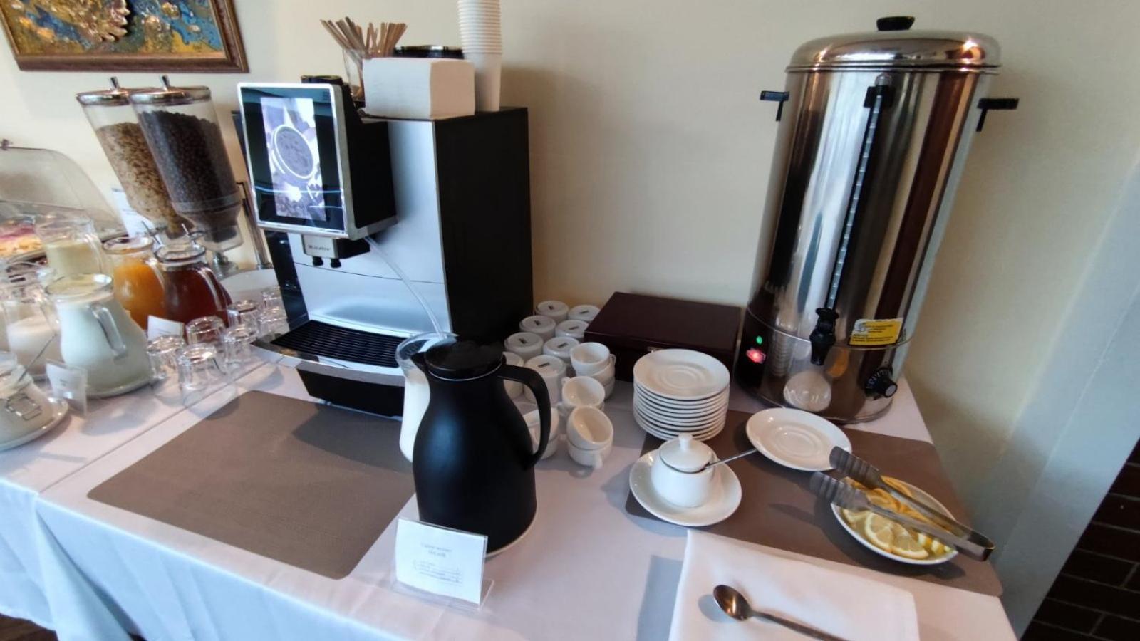 Optima Odesa Hotel Ngoại thất bức ảnh